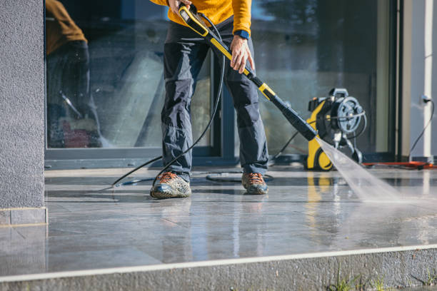 Best Pressure Washing Services for Businesses  in Brandon, FL